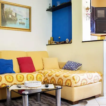 Di Basilia Apartment *